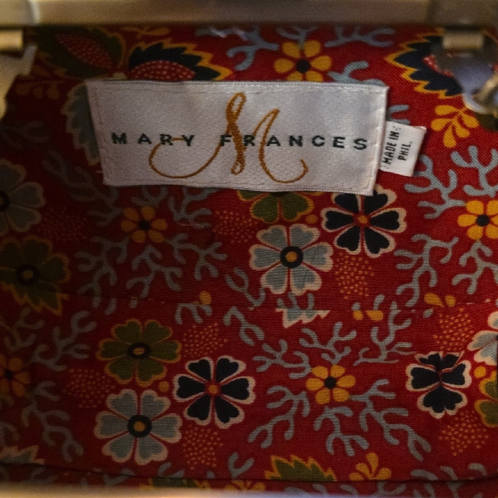 Mary Frances Multicolor Beaded Clutch - Picture 12 of 16